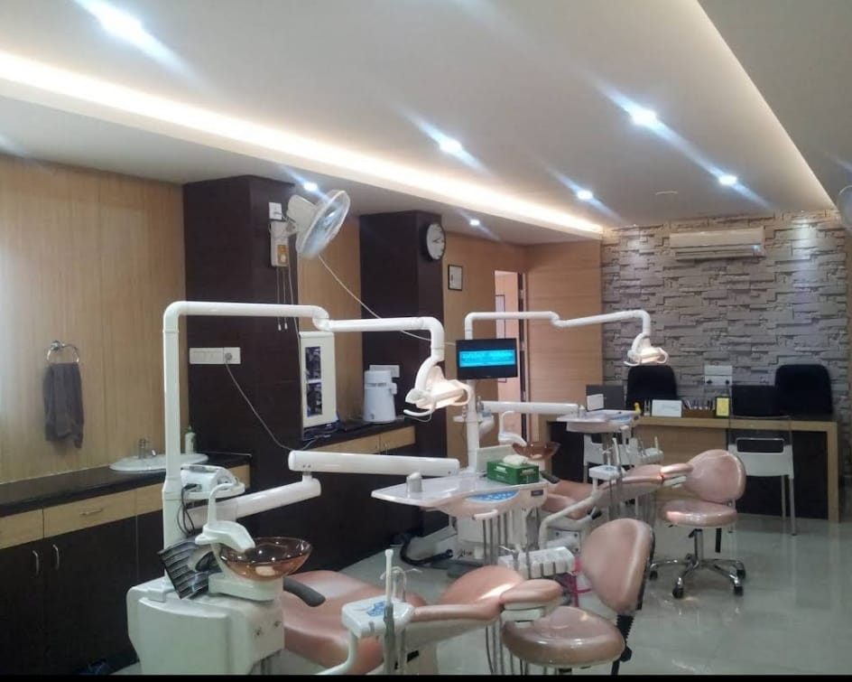 Dr GAFOOR'S DENTAL WORLD